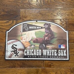 Chicago White Sox Baseball Labrador Wooden Sign